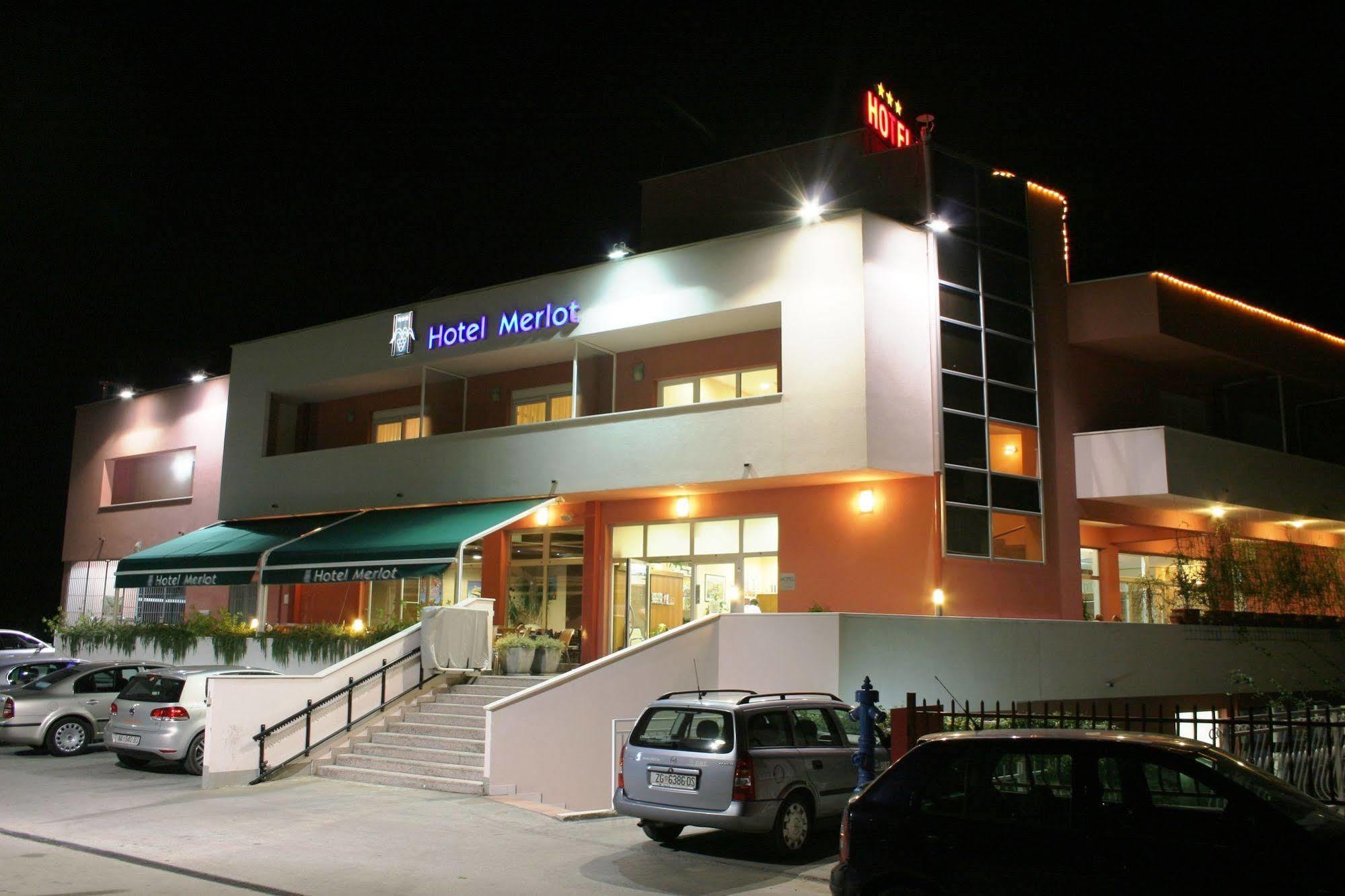 Hotel Merlot Opuzen  Exteriér fotografie
