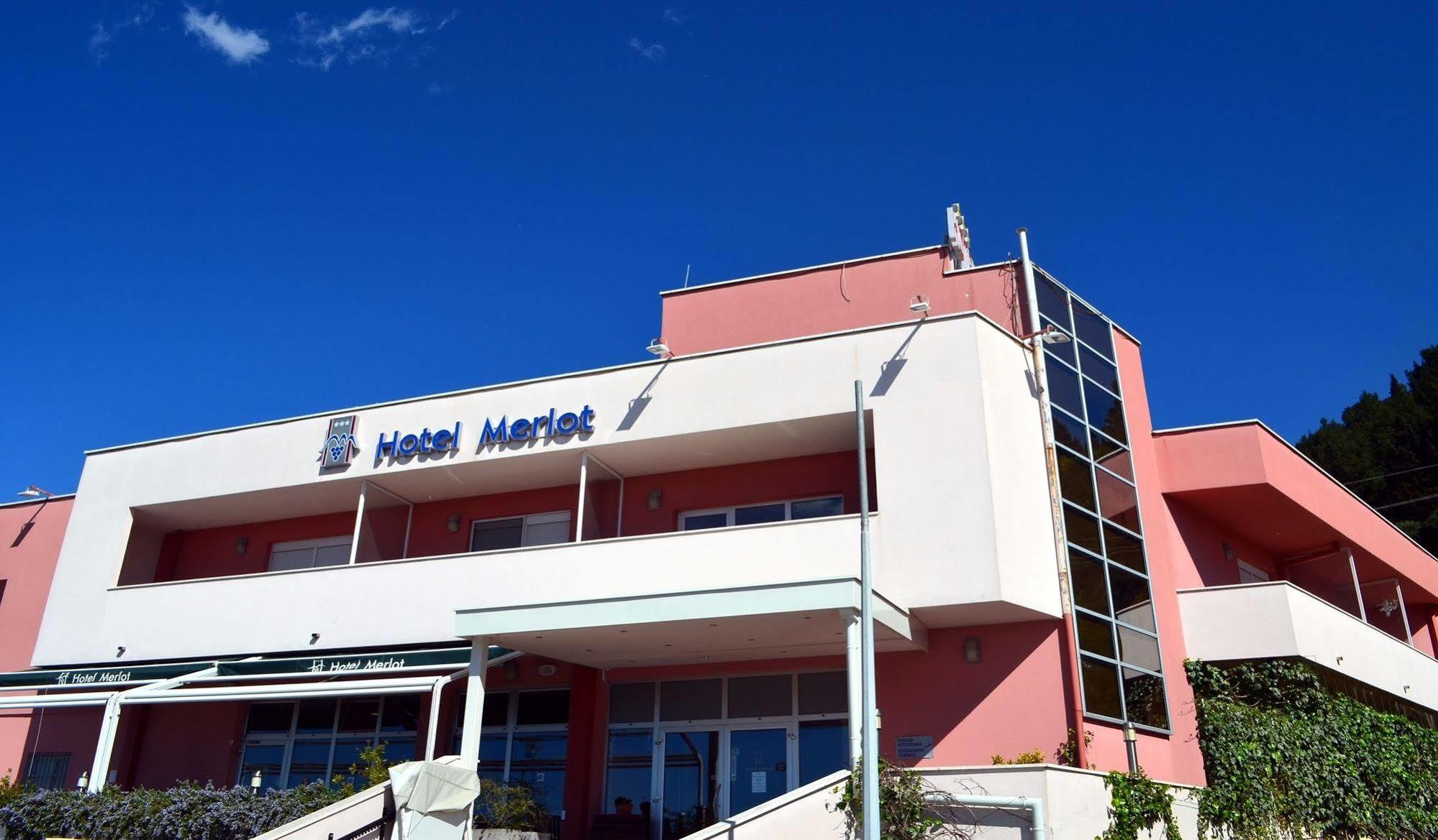 Hotel Merlot Opuzen  Exteriér fotografie